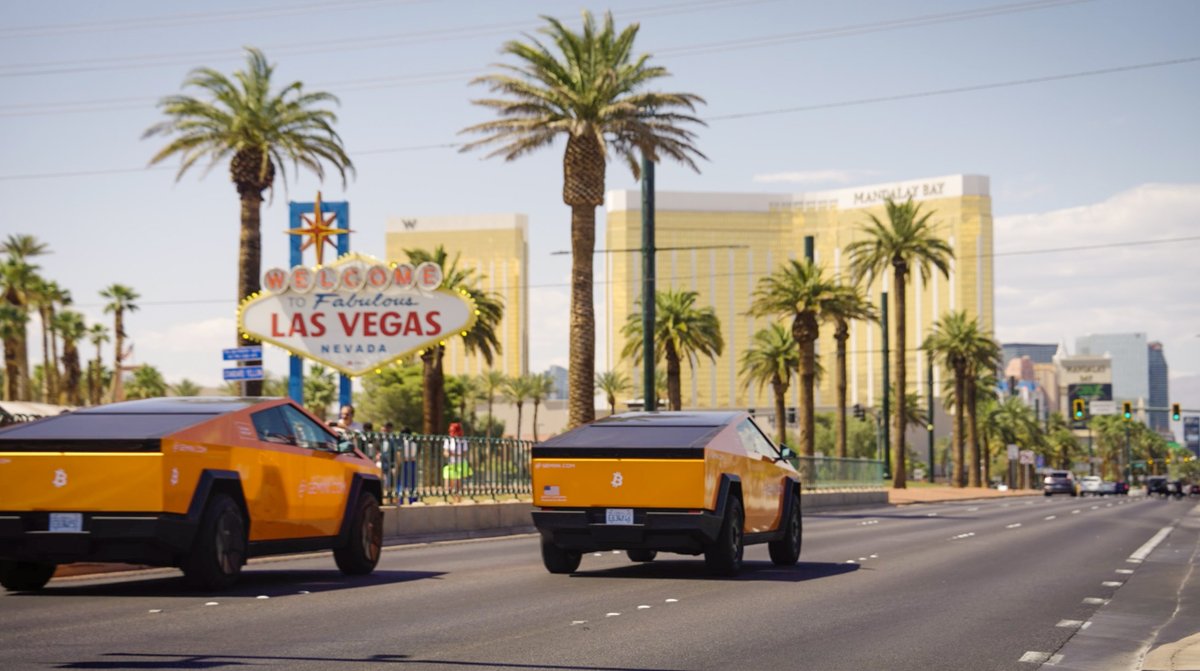 Bitcoin 2025 Konferansı İçin Cybertruck'lar Las Vegas'a İndi